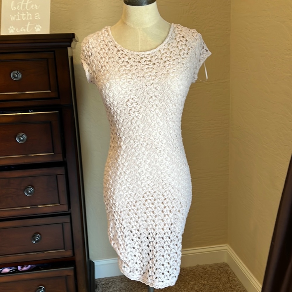 Tan fitted dress. Free people. NWT. Size XS
